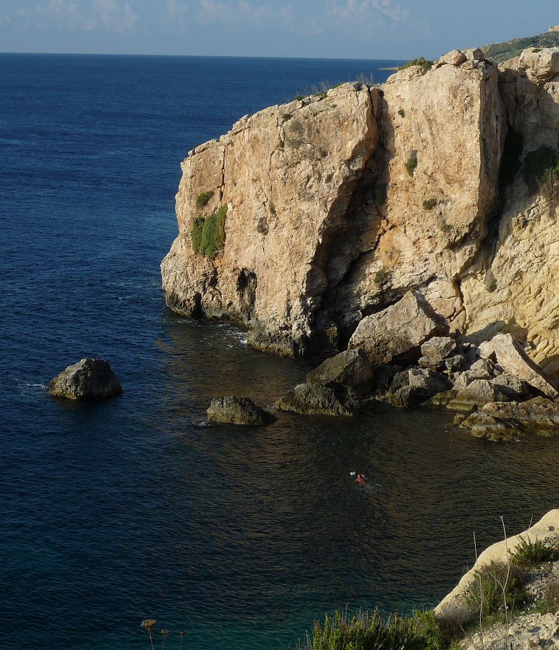 Reaching the islet